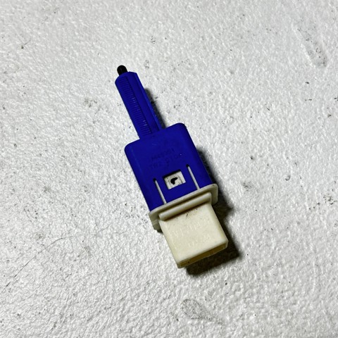 Выключатель датчик стопсигнала 36750TY0J11 HONDA