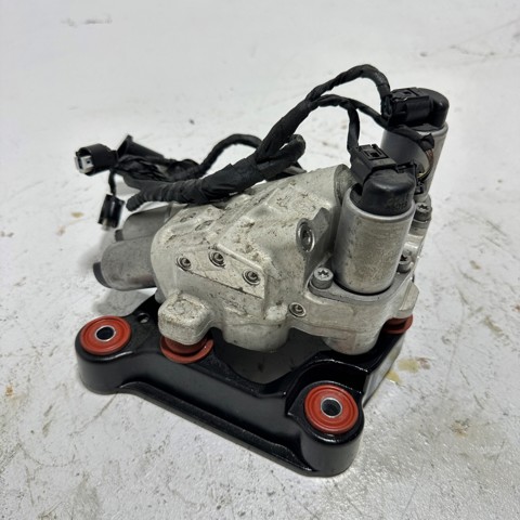 Блок клапанов гидравлической подвески AБС (ABS) 37146775258 BMW