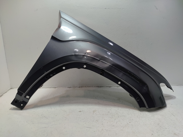 Крыло переднее правое 3CM821022 VAG