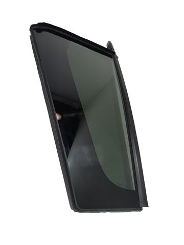 Задняя форточка левая 3CN845213 VAG