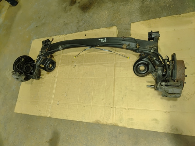 Задняя шпиндель 4245008030 TOYOTA