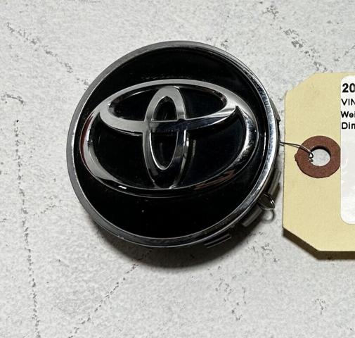 Колпаки на колеса 4260306150 TOYOTA