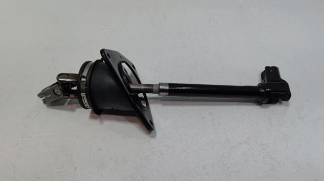 Вал рулевой колонки, нижний 4522006250 TOYOTA