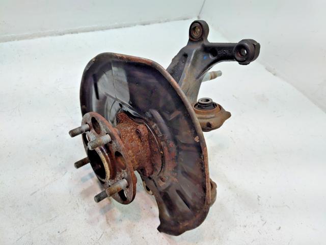 Пыльник тормозного диска заднего правый 4780306010 TOYOTA