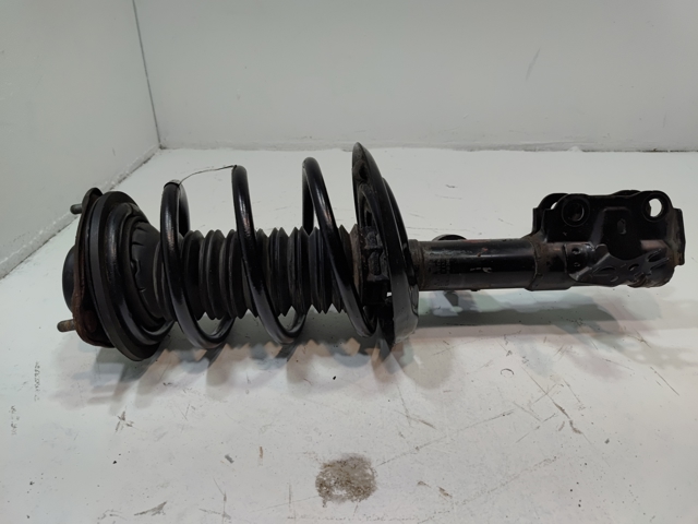 Резиновое кольцо передней пружины 4815706220 TOYOTA