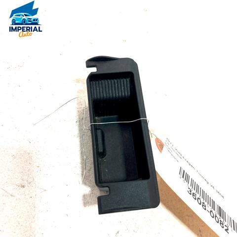 Пепельница центральной консоли 4G8857405 VAG