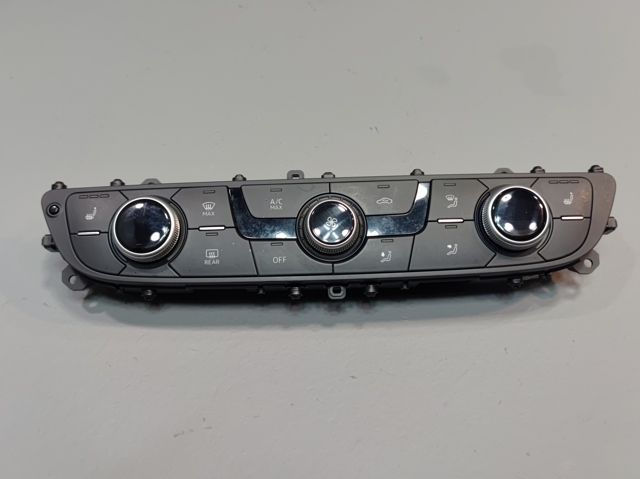 Блок управления печкой 4M0820043NSWI VAG