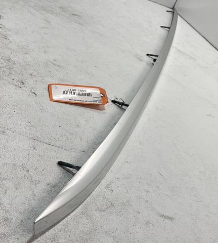 Автомобильный рейлинг на крышу правый 4M0860022C3Q7 VAG