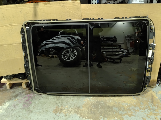Рама люка 4M0877049 VAG