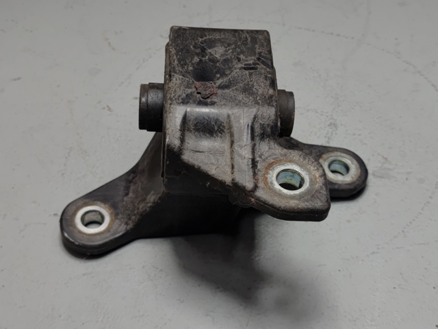 Левая опора двигателя 50850STXA05 HONDA