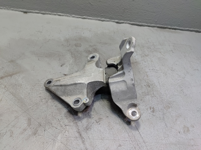 Подушка коробки 50850TBCA81 HONDA
