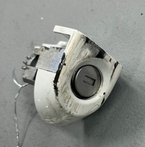 Личинка замка водительской двери 51217310727 BMW