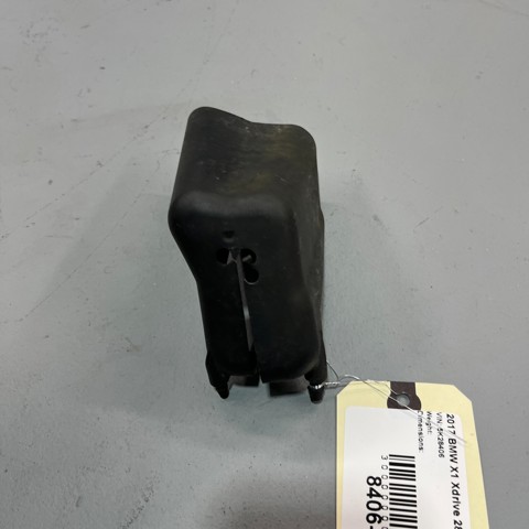 Защита замка капота 51237477554 BMW
