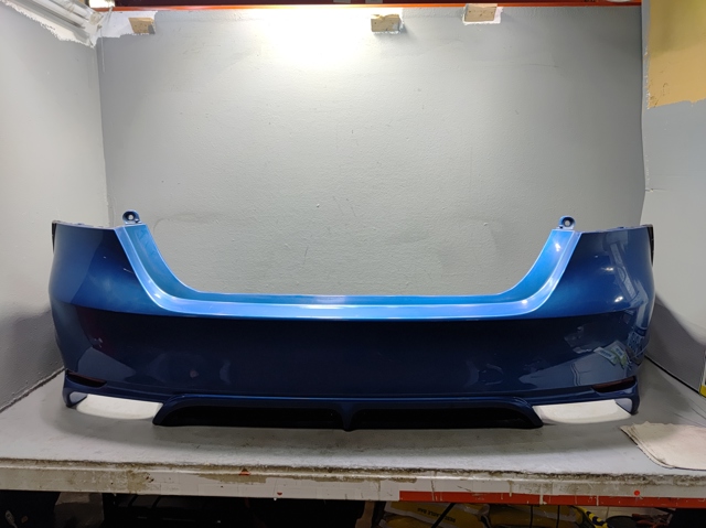 Бампер задний 5215933962 TOYOTA