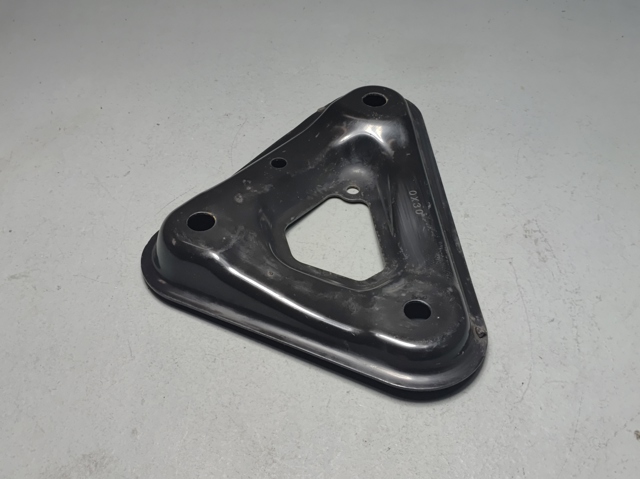 Кронштейн передней балки 544C56RA0B NISSAN