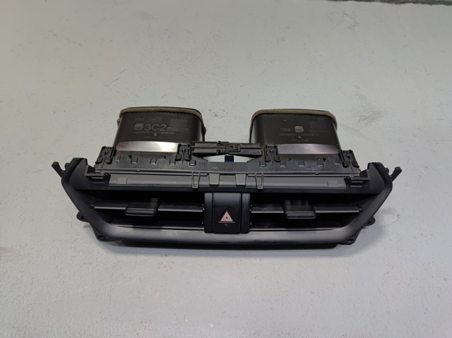 Центральный воздуховод 556700R140 TOYOTA