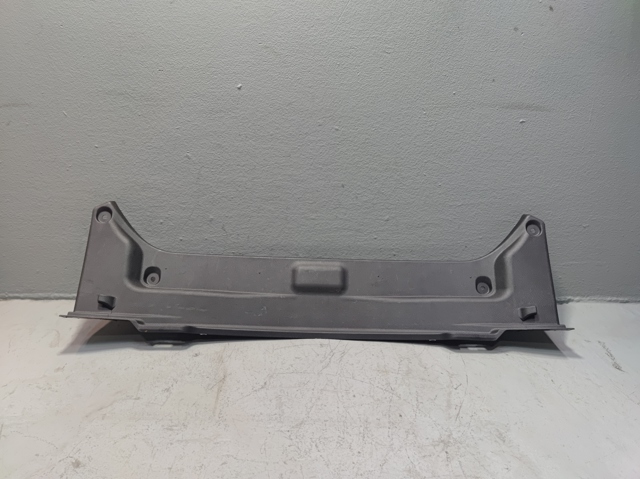 Облицовка задней панели багажника 5838706210C0 TOYOTA