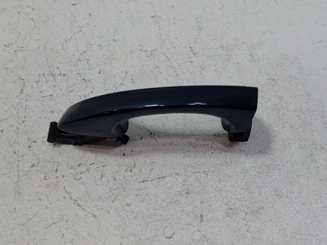 Ручка наружная передней левой двери 5GM837205 VAG