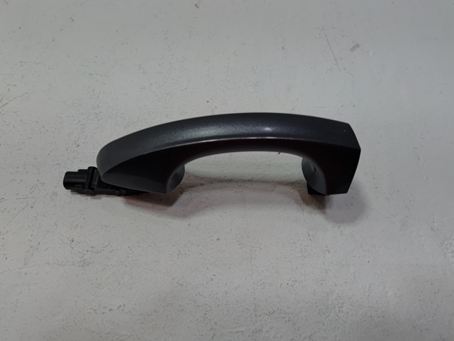 Ручка правой двери наружная 5GM837206 VAG
