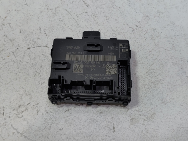 Блок комфорта передней двери 5Q0959593L VAG