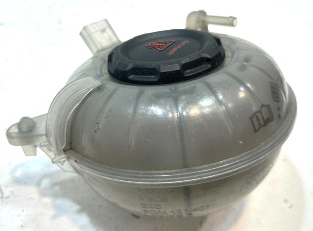  Расширительный бачок 5QM121407B VAG