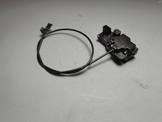 600891400D TESLA Замок двери задней правой купить в Львов