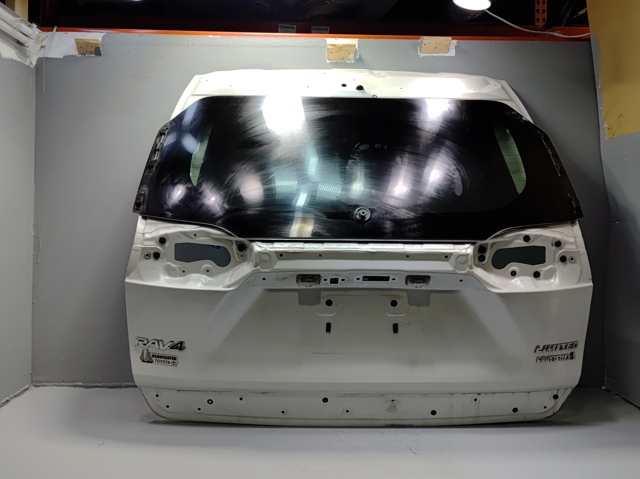 Задняя дверь 6700542660 TOYOTA