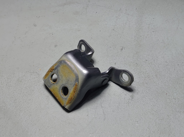 Завеса двери передней правой 67420T2FA02ZZ HONDA