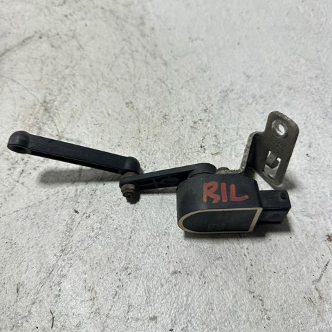 6861351 BMW Датчик положения кузова купить в Полтава