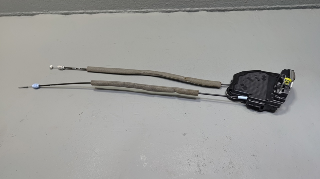 Замок задней левой двери 72650TR3A11 HONDA