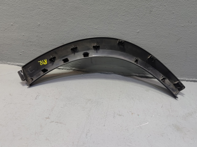 Молдинг арки колеса заднего, правый 788726RR1A NISSAN
