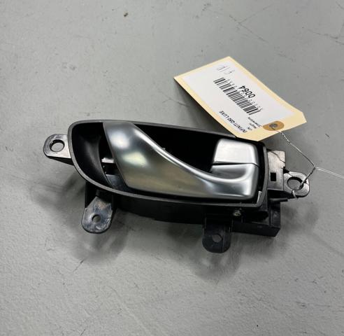 Ручка двери передней внутренняя правая 806701MA1A NISSAN