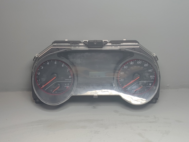 Щиток приборов 8380033Q10 TOYOTA