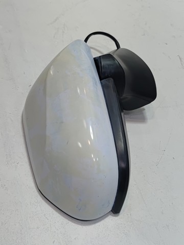 Правое боковое зеркало 8791006810 TOYOTA