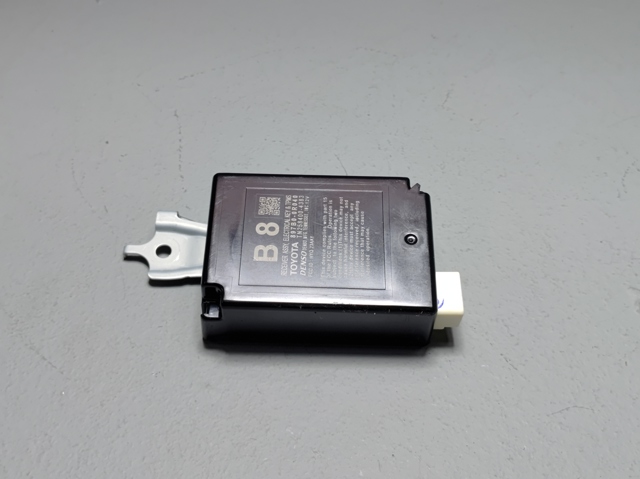 Антенна KESSY 897B00R040 TOYOTA