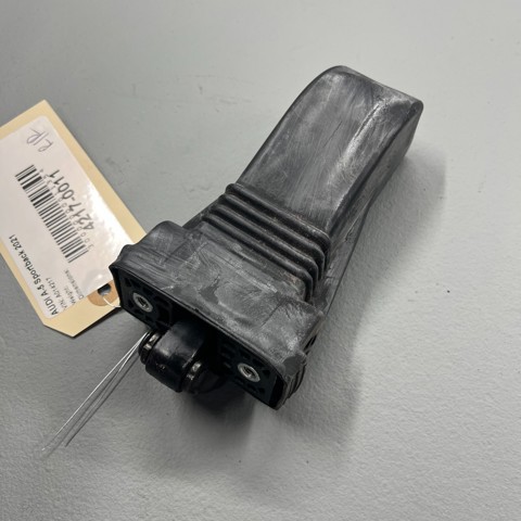 Ограничитель двери, задний 8W8839249 VAG