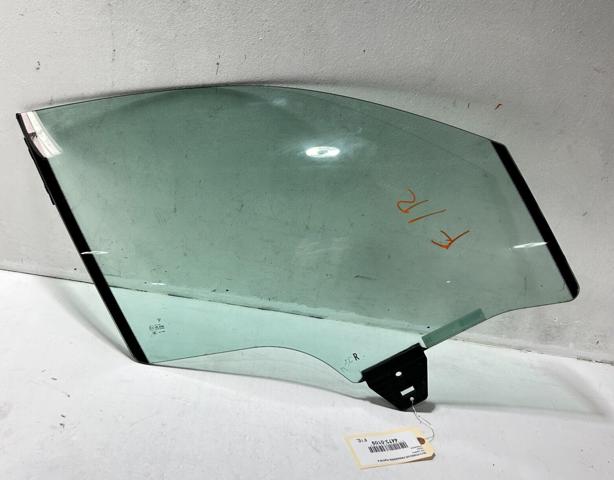 Стекло заднее правое 97054251203 PORSCHE