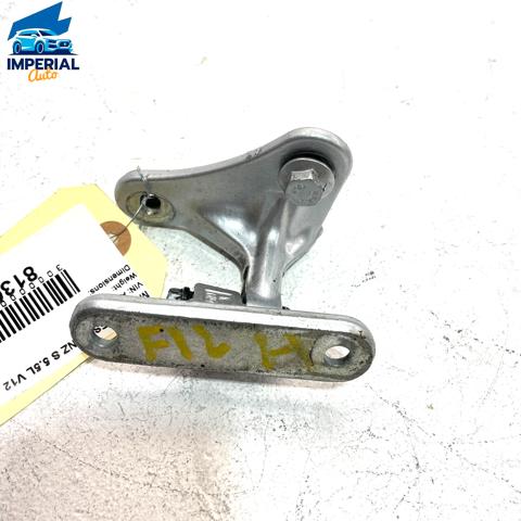 Петля передней двери левая A2217200337 MERCEDES