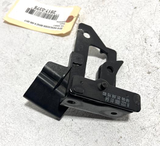 Петля капота, левая A2228800164 MERCEDES