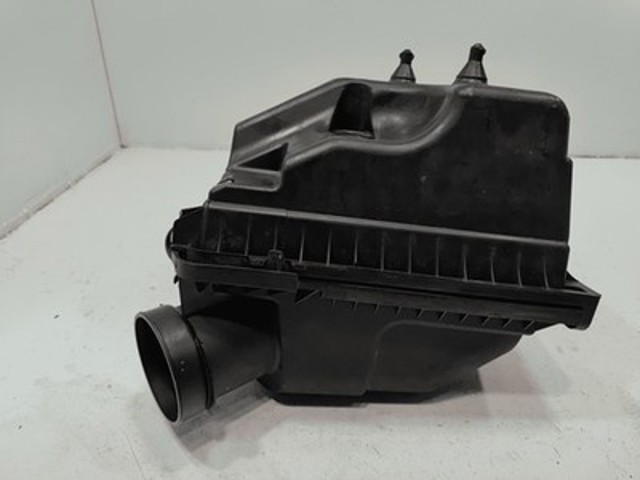 Корпус воздушного фильтра, нижняя часть AA5Z9A600B FORD