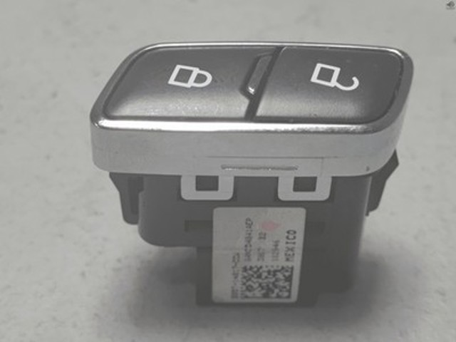 FORD BB5Z14028CA Выключатель центрального замка в наличии Винница