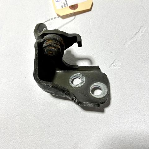 Петля двери передней правой BB5Z7822800C FORD