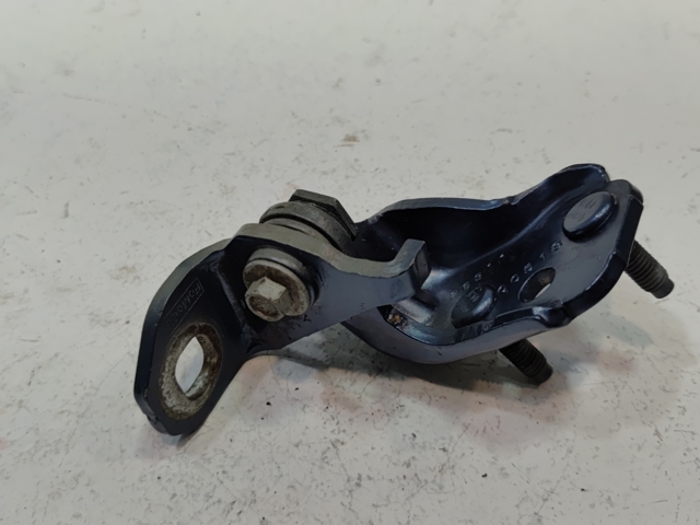 Петля задней левой двери BB5Z7826811C FORD