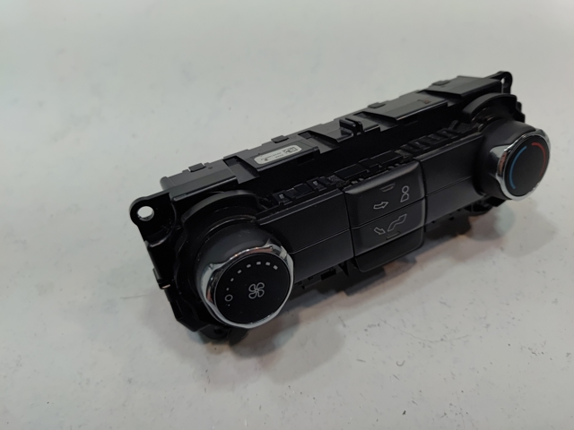 Механизм управления кондиционером Ford Explorer