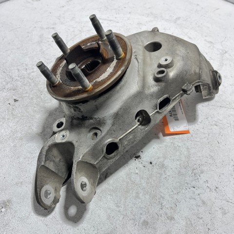 Кулак поворотный правый T2H45759 JAGUAR