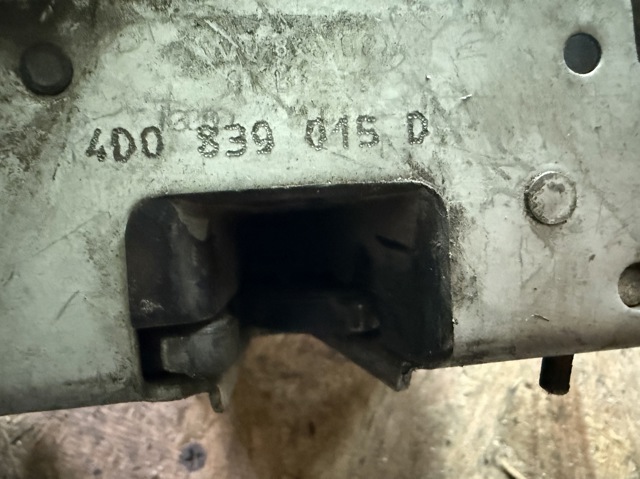 4D0839015D VAG Замок двери задней левой купить в Каменское