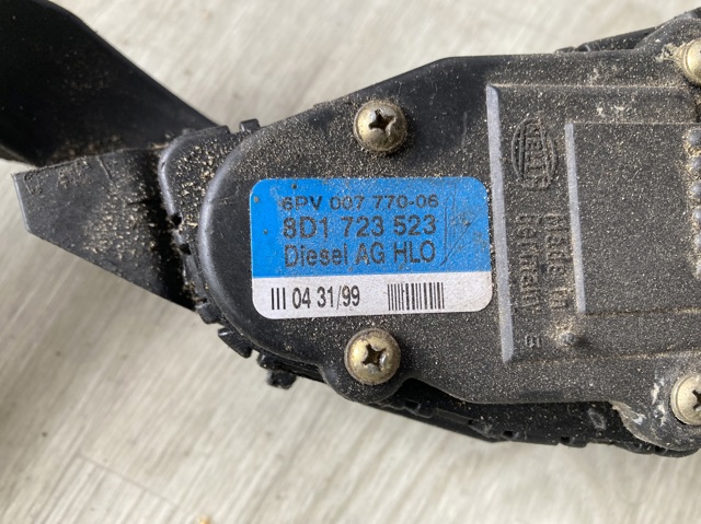 VAG 8D1723523 Педаль газа в наличии Ужгород