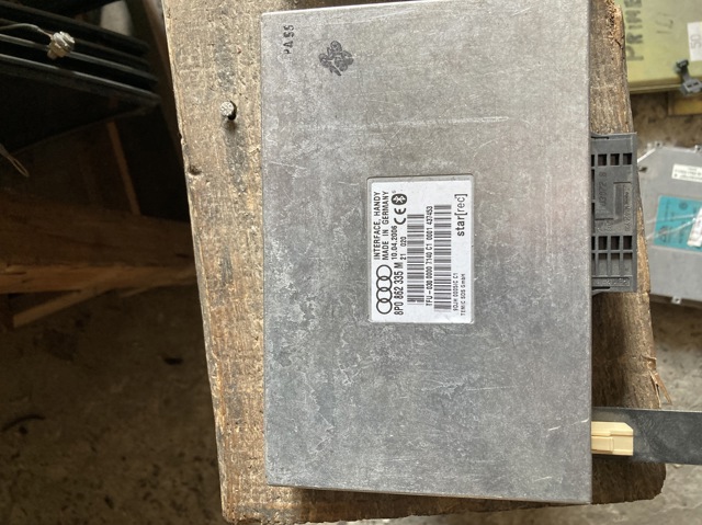 Блок управление Bluetooth 8P0862335M VAG