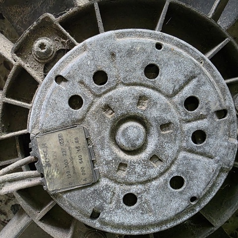 Электровентилятор охлаждения в сборе A0005401588 MERCEDES