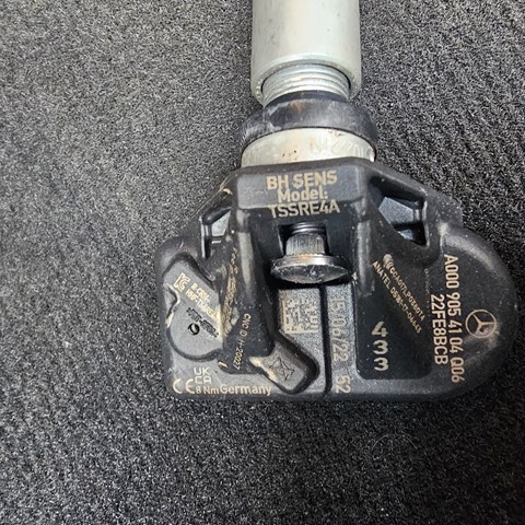 Датчик давления шин A0009054104 MERCEDES